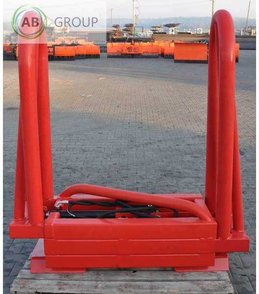 METAL-TECHNIK chwytak do bel prostokątnych - Attachment for Agricultural machinery: picture 5 METAL-TECHNIK chwytak do bel prostokątnych - Attachment for Agricultural machinery: picture 5
