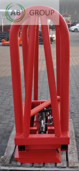 Metal-Technik square bale grab - Attachment for Agricultural machinery: picture 4 Metal-Technik square bale grab - Attachment for Agricultural machinery: picture 4