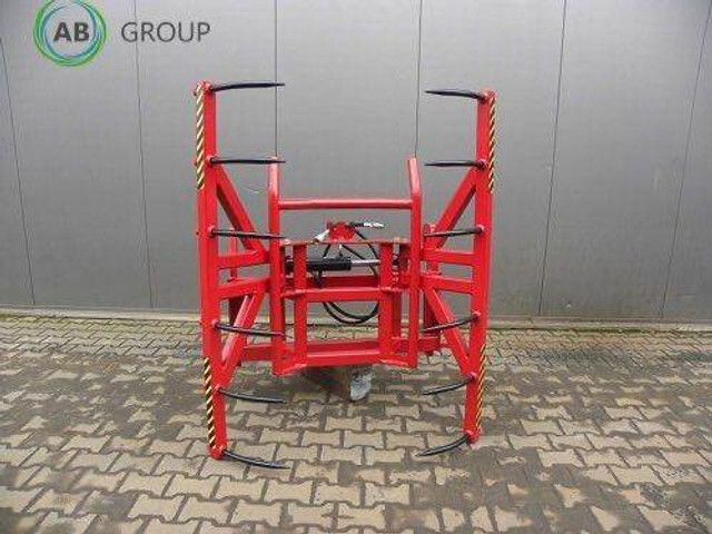 Spawex chwytak do słomy SO4 - Attachment for Agricultural machinery: picture 1 Spawex chwytak do słomy SO4 - Attachment for Agricultural machinery: picture 1