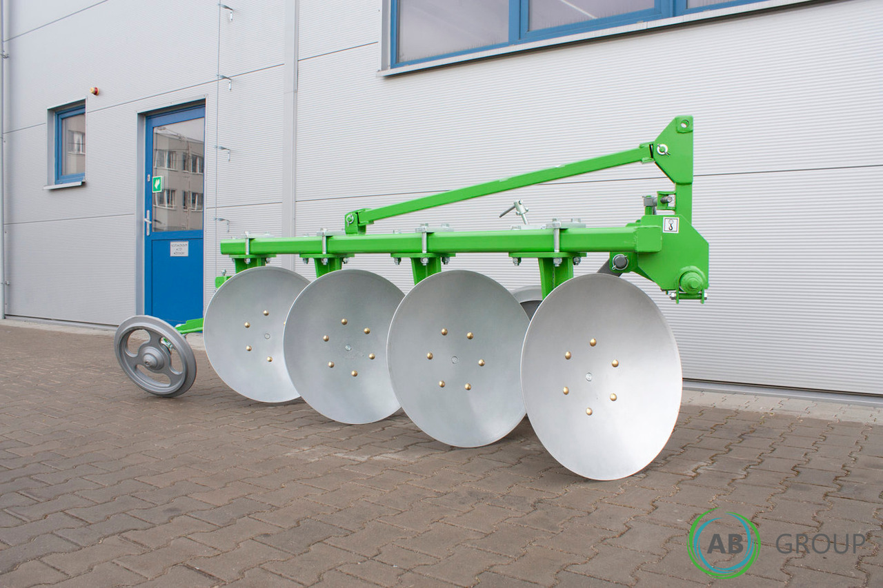 Bomet U040/2 Lepus 4 disc plow - Plow: picture 1 Bomet U040/2 Lepus 4 disc plow - Plow: picture 1