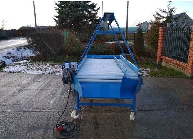 Maciuś Sorting table S-250 /Sortiertabelle/Table - Post-harvest equipment: picture 3 Maciuś Sorting table S-250 /Sortiertabelle/Table - Post-harvest equipment: picture 3