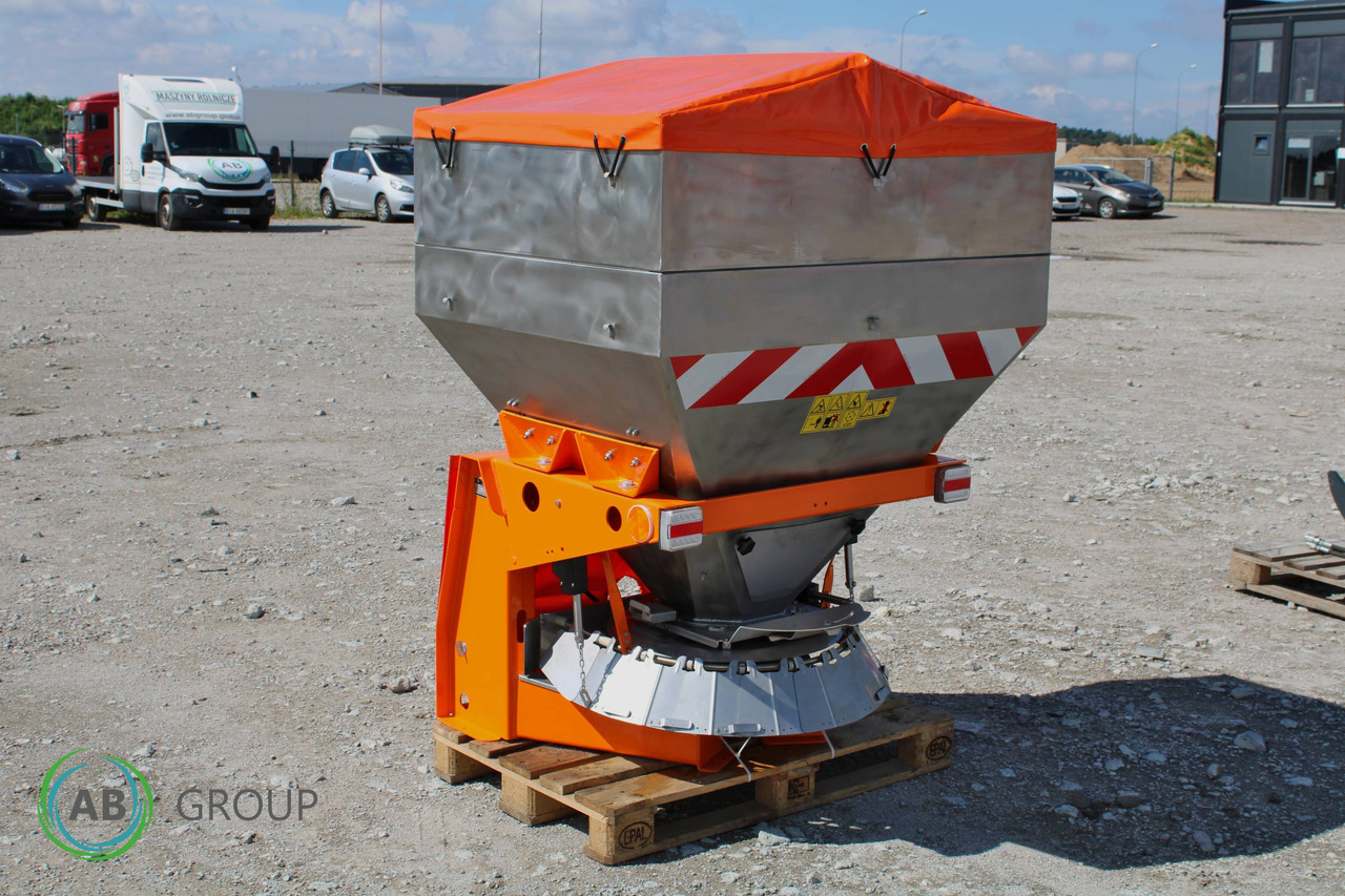 Municipal Spreader POM Augustów N065 - Sand/ Salt spreader: picture 4 Municipal Spreader POM Augustów N065 - Sand/ Salt spreader: picture 4