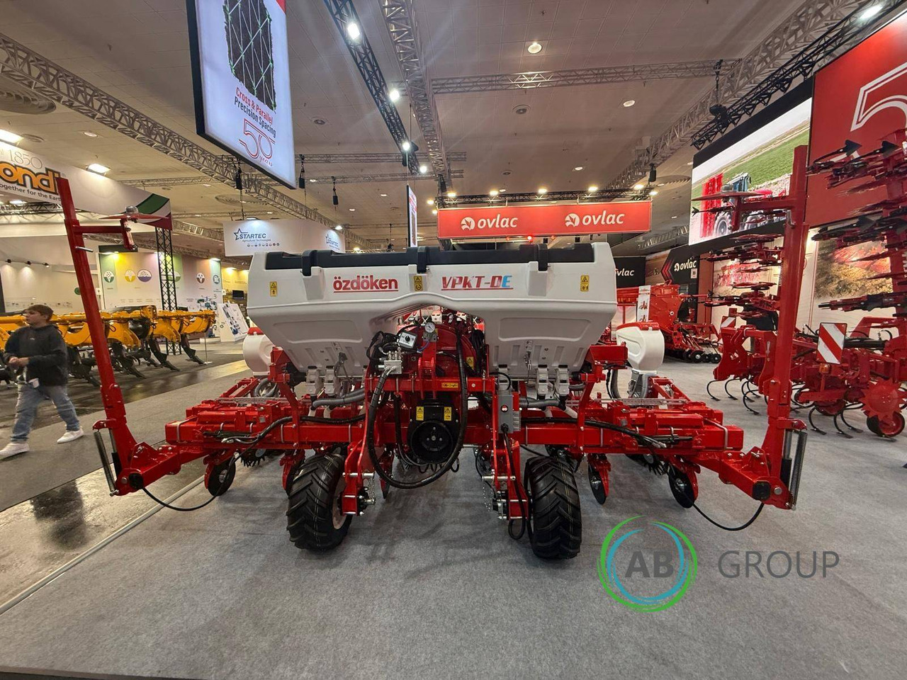 Siewnik OZDOKEN 6-rzędowy VPKT-DGE6 napęd elektryczny i ISOBUS - Precision sowing machine: picture 4 Siewnik OZDOKEN 6-rzędowy VPKT-DGE6 napęd elektryczny i ISOBUS - Precision sowing machine: picture 4