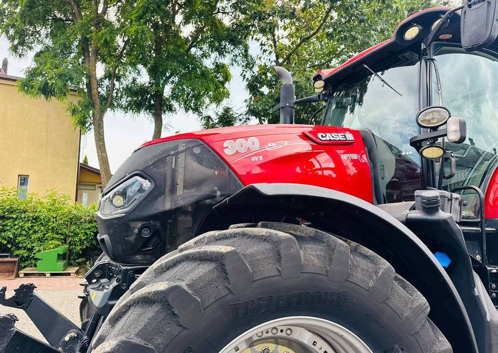 Case IH Optum 300 - Farm tractor: picture 2 Case IH Optum 300 - Farm tractor: picture 2