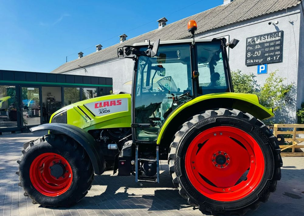 Claas Axos 330 - Farm tractor: picture 2 Claas Axos 330 - Farm tractor: picture 2