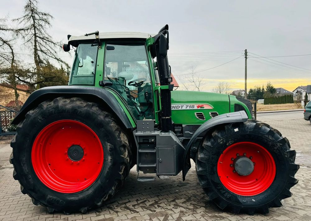 Fendt 718 Vario TMS - Farm tractor: picture 2 Fendt 718 Vario TMS - Farm tractor: picture 2