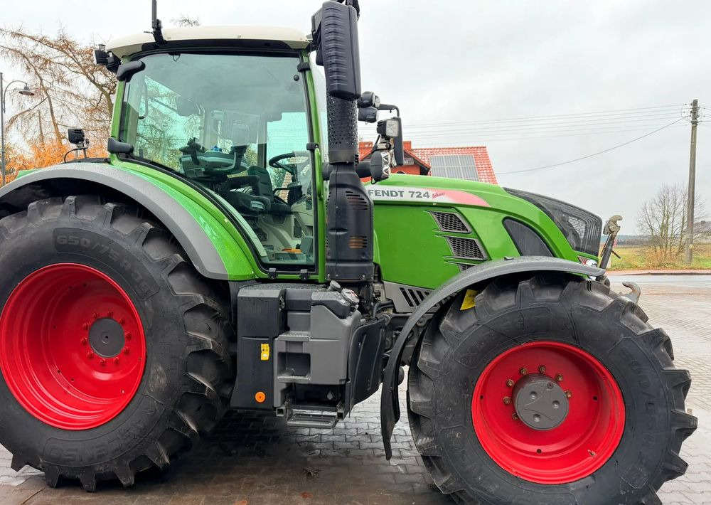 Fendt 724 Vario Profi Plus - Farm tractor: picture 3 Fendt 724 Vario Profi Plus - Farm tractor: picture 3