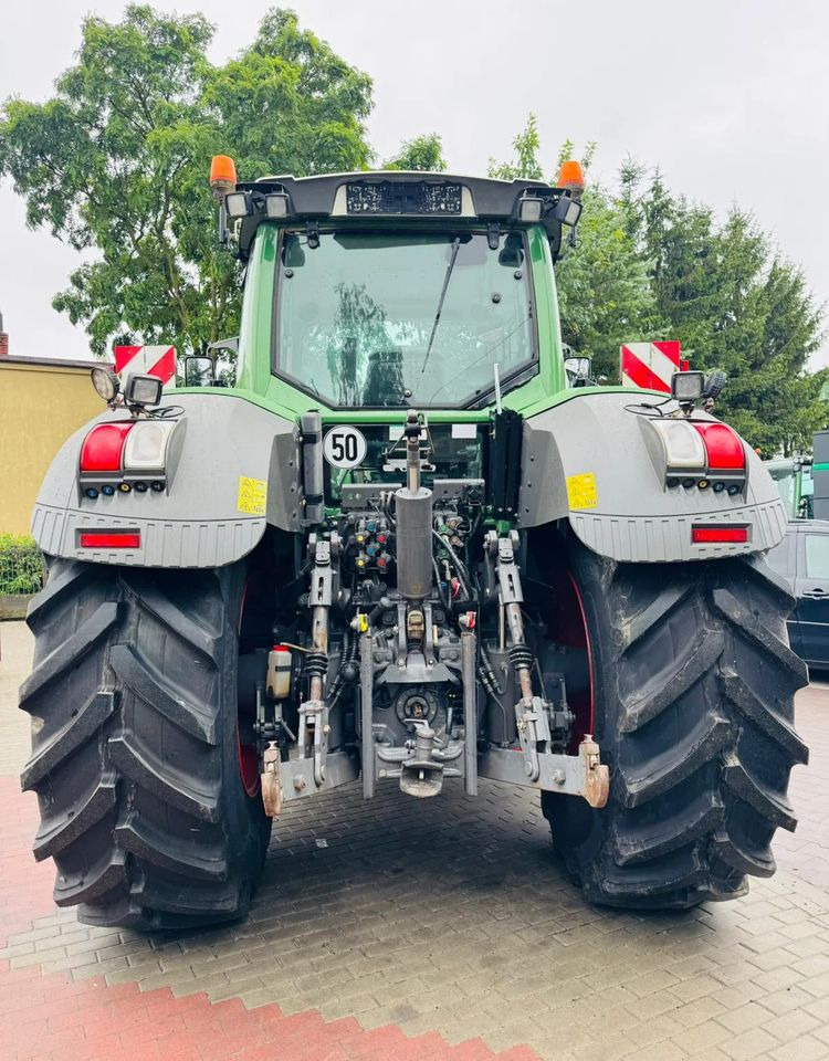 Fendt 828 Vario Profi Plus - Farm tractor: picture 3 Fendt 828 Vario Profi Plus - Farm tractor: picture 3