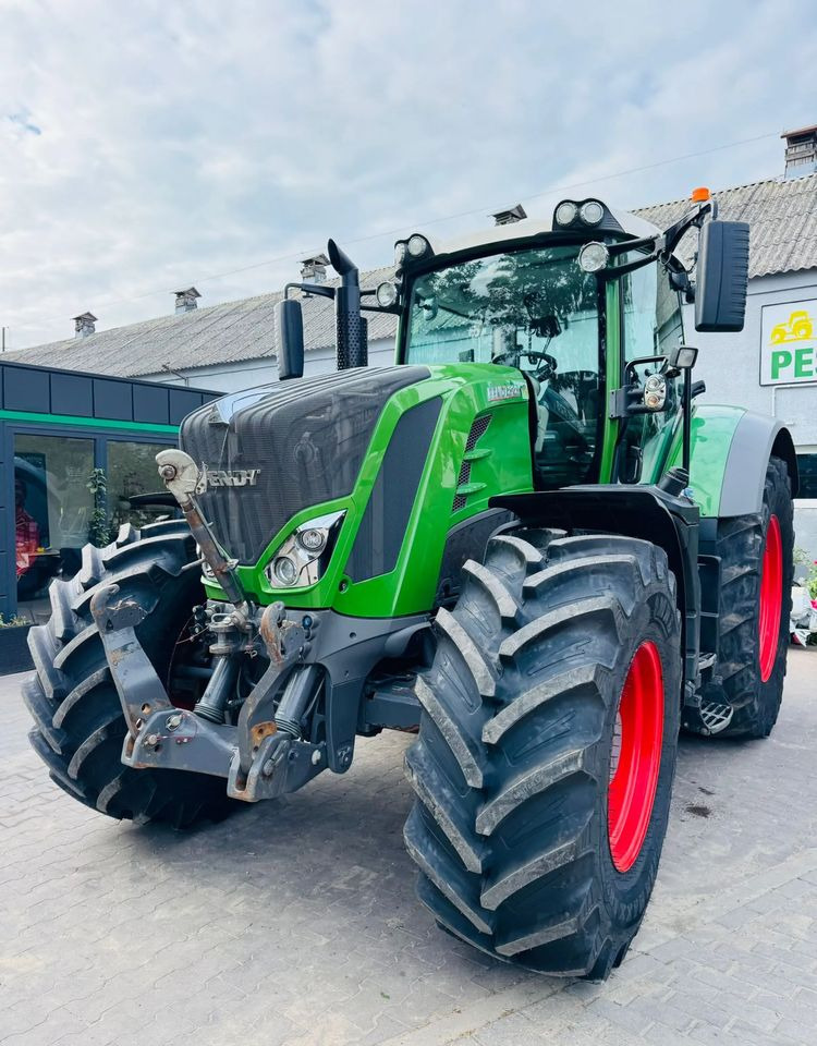 Fendt 828 Vario profi PLUS - Farm tractor: picture 3 Fendt 828 Vario profi PLUS - Farm tractor: picture 3