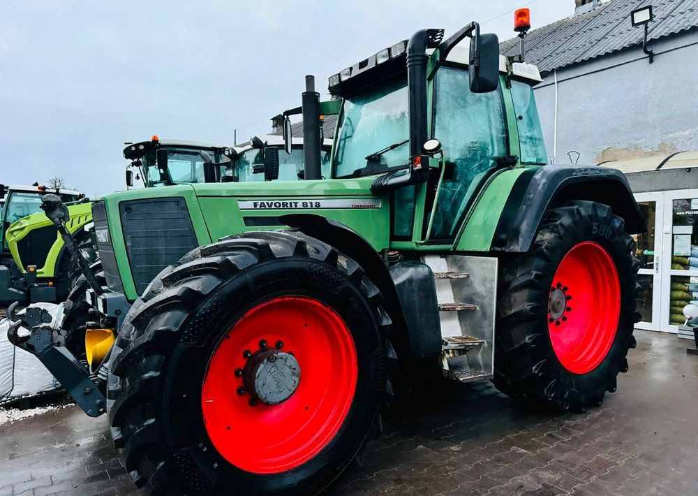 Fendt Favorit 818 - Farm tractor: picture 4 Fendt Favorit 818 - Farm tractor: picture 4