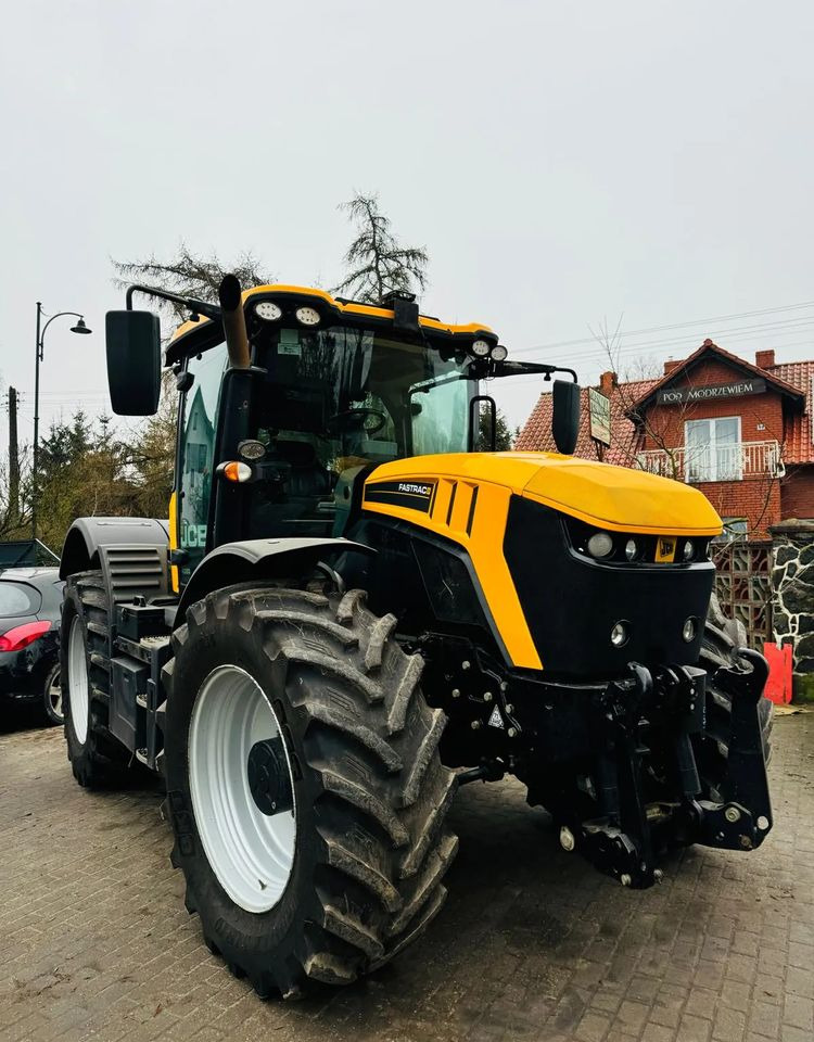 JCB FASTRAC 4220 - Farm tractor: picture 3 JCB FASTRAC 4220 - Farm tractor: picture 3