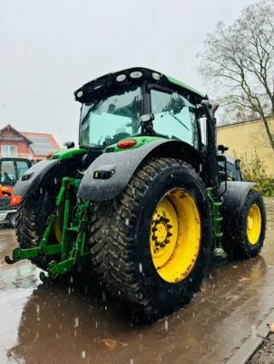 John Deere 6210R DIRECT DRIVE - Farm tractor: picture 3 John Deere 6210R DIRECT DRIVE - Farm tractor: picture 3