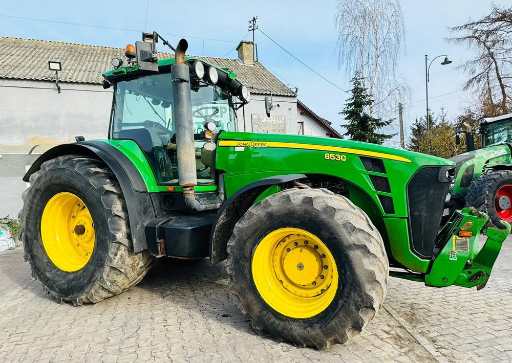 John Deere 8530 - Farm tractor: picture 5 John Deere 8530 - Farm tractor: picture 5