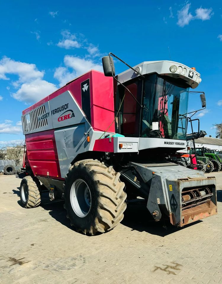 Massey Ferguson 7274 - Combine harvester: picture 3 Massey Ferguson 7274 - Combine harvester: picture 3