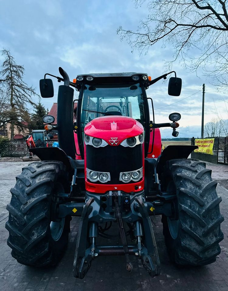Massey Ferguson 7614 Dyna 4 - Farm tractor: picture 2 Massey Ferguson 7614 Dyna 4 - Farm tractor: picture 2