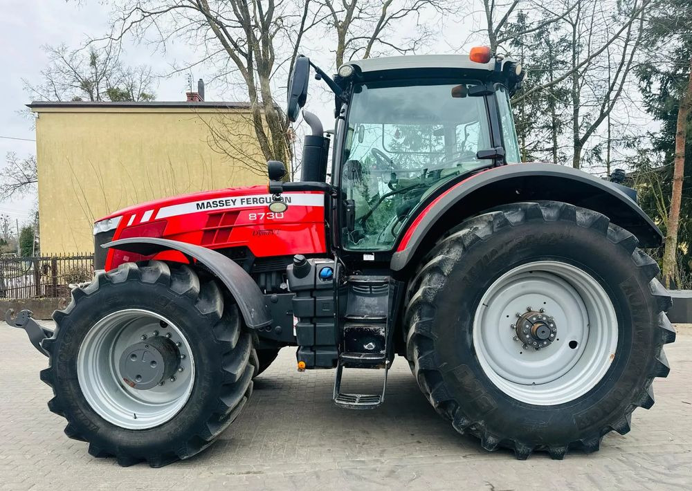 Massey Ferguson 8680 Dyna-VT - Farm tractor: picture 4 Massey Ferguson 8680 Dyna-VT - Farm tractor: picture 4