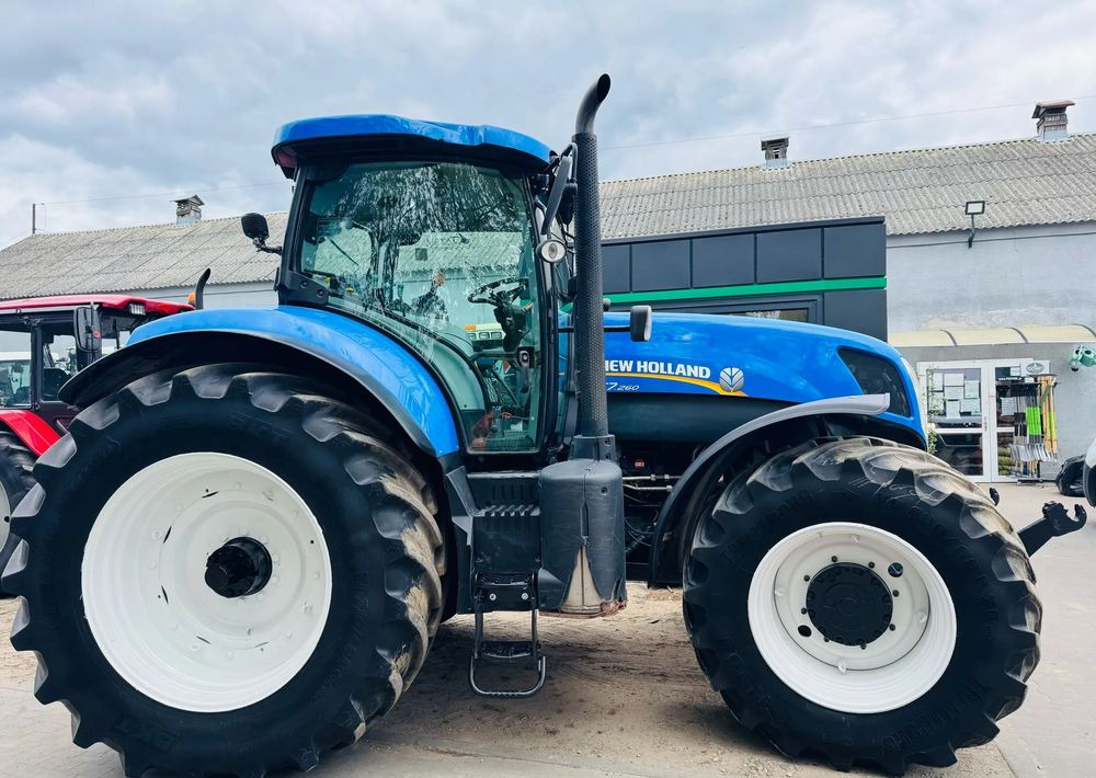 New Holland T7.260 Powercommand - Farm tractor: picture 3 New Holland T7.260 Powercommand - Farm tractor: picture 3
