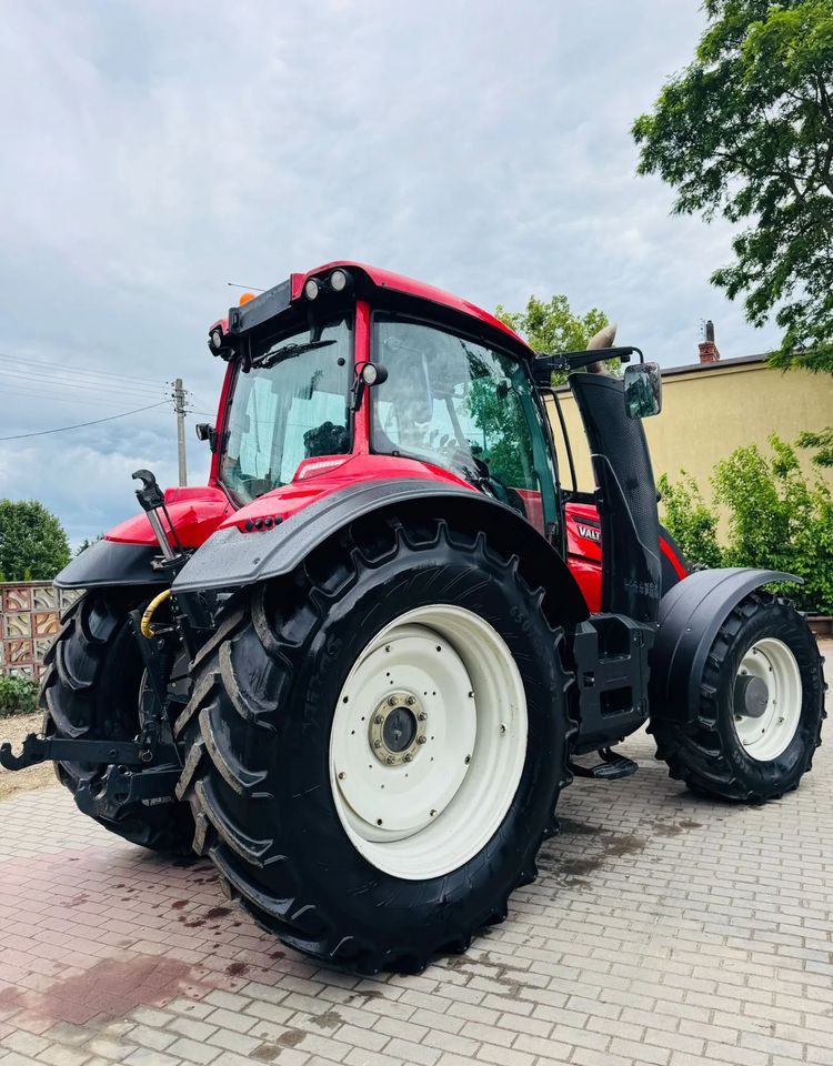 Valtra T234A - Farm tractor: picture 5 Valtra T234A - Farm tractor: picture 5