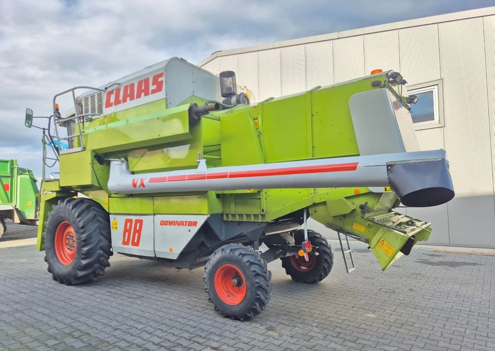 Claas Dominator VX 88 - Combine harvester: picture 3 Claas Dominator VX 88 - Combine harvester: picture 3