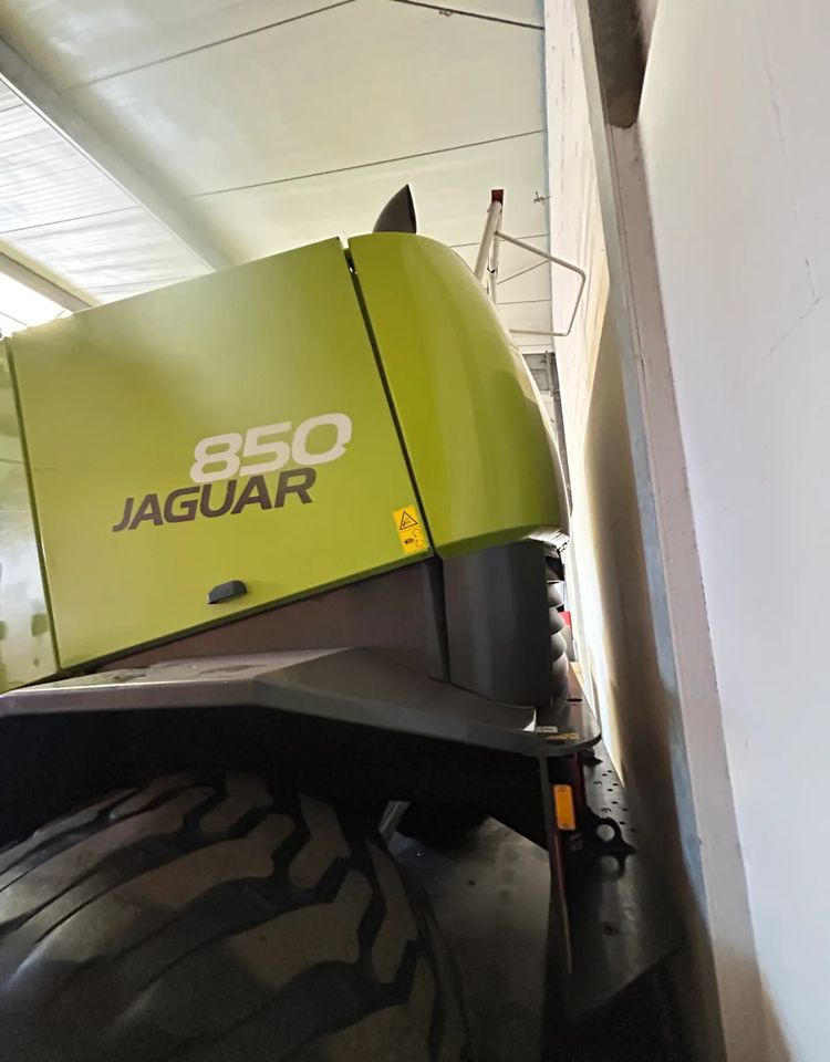 Claas Jaguar 850 - Forage harvester: picture 4 Claas Jaguar 850 - Forage harvester: picture 4