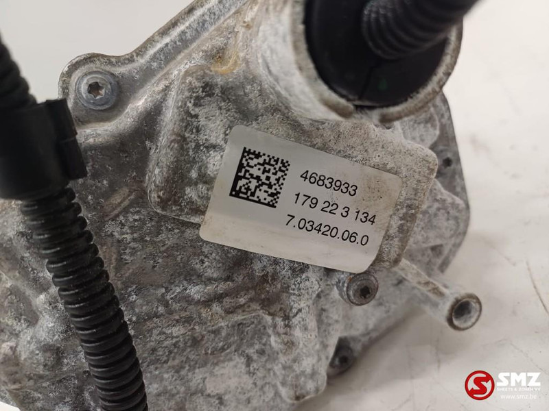 Caterpillar Back pressure valve Caterpillar - Engine and parts for Material handling equipment: picture 5 Caterpillar Back pressure valve Caterpillar - Engine and parts for Material handling equipment: picture 5