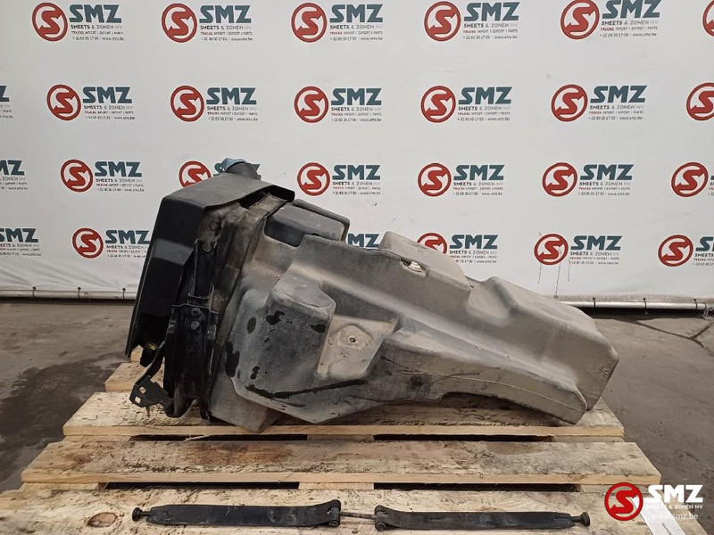 DAF Occ AdBluetank 60 L met vlotter DAF - Fuel system for Truck: picture 2 DAF Occ AdBluetank 60 L met vlotter DAF - Fuel system for Truck: picture 2
