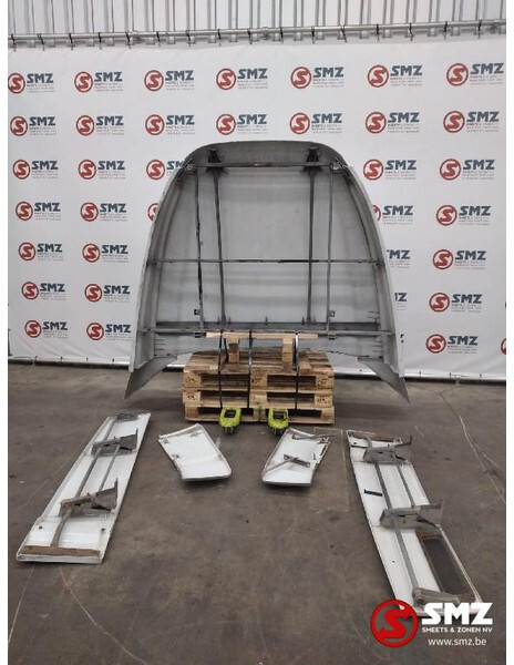 DAF Occ cabinespoilerset DAF XF 105 - Aerodynamics/ Spoiler for Truck: picture 3 DAF Occ cabinespoilerset DAF XF 105 - Aerodynamics/ Spoiler for Truck: picture 3