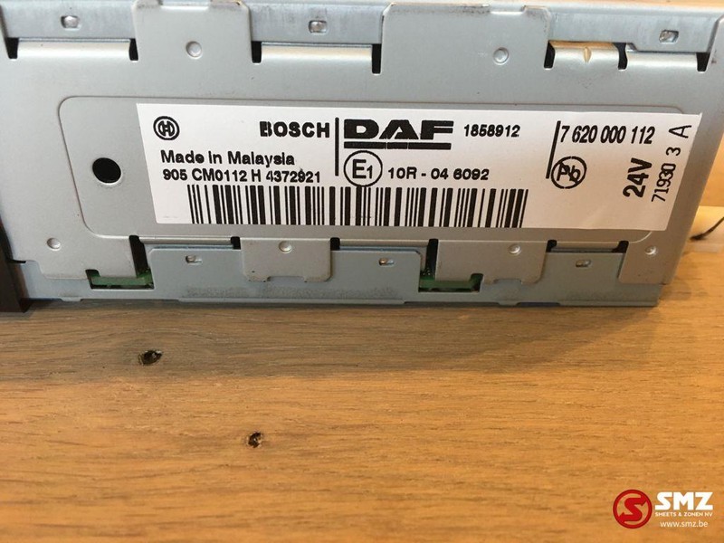 DAF Occ radio DAF OEM 2278095-1858912 - Dashboard for Truck: picture 2 DAF Occ radio DAF OEM 2278095-1858912 - Dashboard for Truck: picture 2