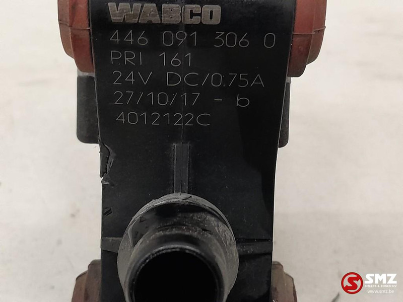 DAF Occ voorverwarmingsklep AdBlue DAF - Fuel system for Truck: picture 5 DAF Occ voorverwarmingsklep AdBlue DAF - Fuel system for Truck: picture 5