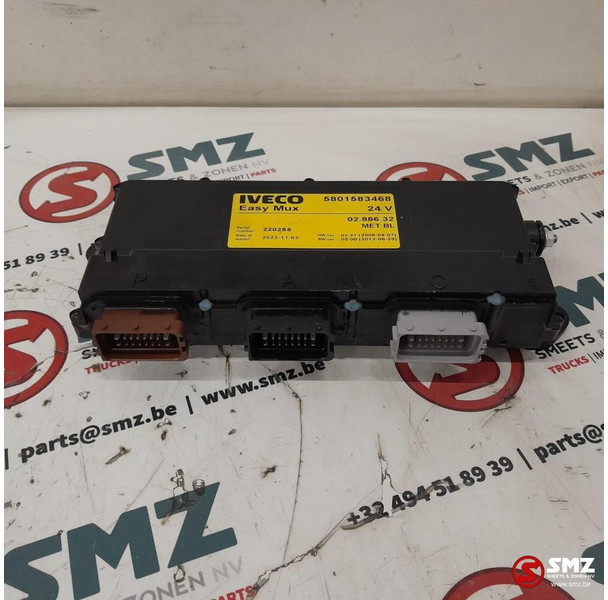 Iveco Occ ECU MET BL regeleenheid Iveco - ECU for Truck: picture 1 Iveco Occ ECU MET BL regeleenheid Iveco - ECU for Truck: picture 1
