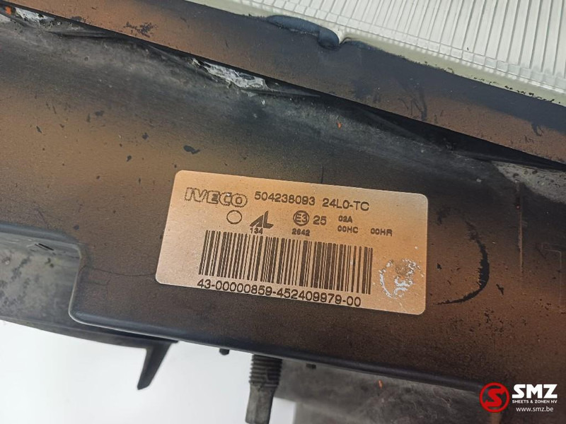 Iveco Occ koplamp rechts Iveco - Headlight for Truck: picture 4 Iveco Occ koplamp rechts Iveco - Headlight for Truck: picture 4