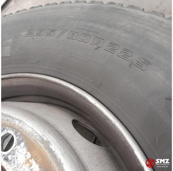Kumho Occ vrachtwagenband 295/80R22.5 152/148M Kumho - Tire for Truck: picture 3 Kumho Occ vrachtwagenband 295/80R22.5 152/148M Kumho - Tire for Truck: picture 3