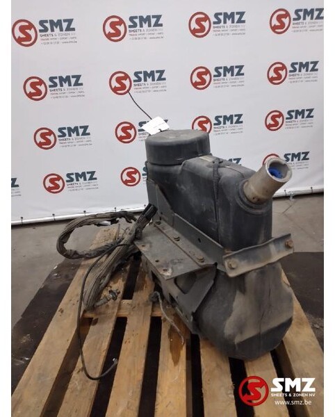 Mercedes-Benz Occ AdBlue tank Mercedes Atego 1218 A9704700815 - Fuel system for Truck: picture 2 Mercedes-Benz Occ AdBlue tank Mercedes Atego 1218 A9704700815 - Fuel system for Truck: picture 2