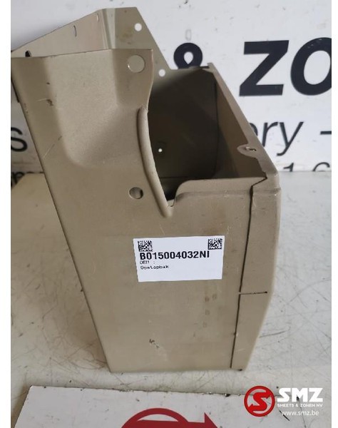 Mercedes-Benz Occ Opstapbak - Footstep for Truck: picture 1 Mercedes-Benz Occ Opstapbak - Footstep for Truck: picture 1