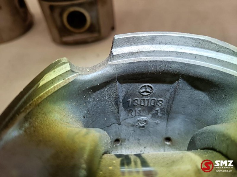 Mercedes-Benz Occ Zuiger 130mmSTD - Piston/ Ring/ Bushing for Truck: picture 3 Mercedes-Benz Occ Zuiger 130mmSTD - Piston/ Ring/ Bushing for Truck: picture 3