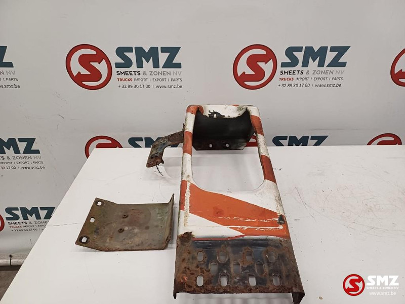 Mercedes-Benz Occ bumperhoek rechts Mercedes - Bumper for Truck: picture 3 Mercedes-Benz Occ bumperhoek rechts Mercedes - Bumper for Truck: picture 3