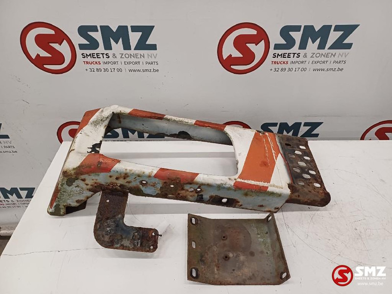 Mercedes-Benz Occ bumperhoek rechts Mercedes - Bumper for Truck: picture 1 Mercedes-Benz Occ bumperhoek rechts Mercedes - Bumper for Truck: picture 1