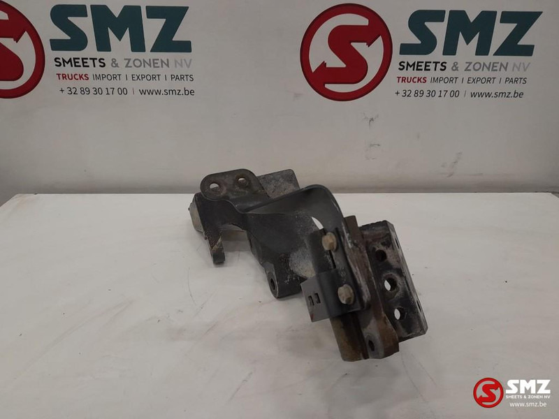 Mercedes-Benz Occ cabine ophanging beugel rechts Mercedes - Steering for Truck: picture 4 Mercedes-Benz Occ cabine ophanging beugel rechts Mercedes - Steering for Truck: picture 4