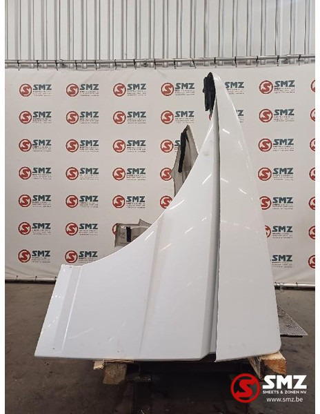 Mercedes-Benz Occ dakspoiler + spoilers boven links + rechts Mer - Aerodynamics/ Spoiler for Truck: picture 4 Mercedes-Benz Occ dakspoiler + spoilers boven links + rechts Mer - Aerodynamics/ Spoiler for Truck: picture 4