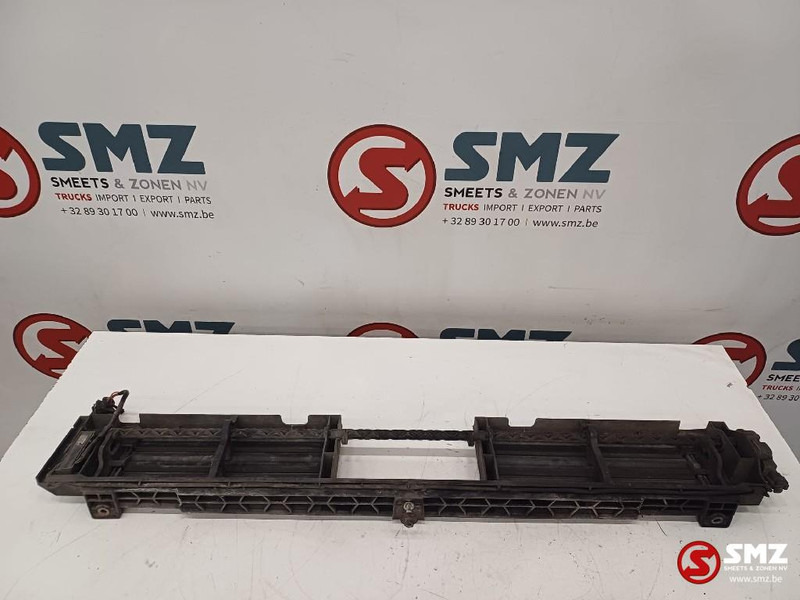 Mercedes-Benz Occ luchtgeleiding Mercedes - Cooling system for Truck: picture 2 Mercedes-Benz Occ luchtgeleiding Mercedes - Cooling system for Truck: picture 2