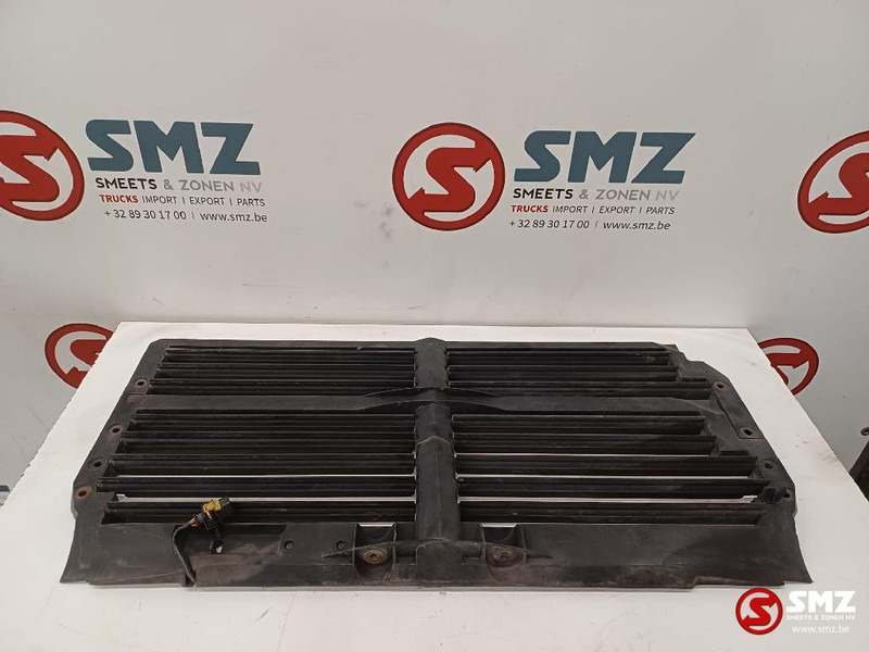 Mercedes-Benz Occ radiatorrooster Mercedes - Radiator for Truck: picture 1 Mercedes-Benz Occ radiatorrooster Mercedes - Radiator for Truck: picture 1