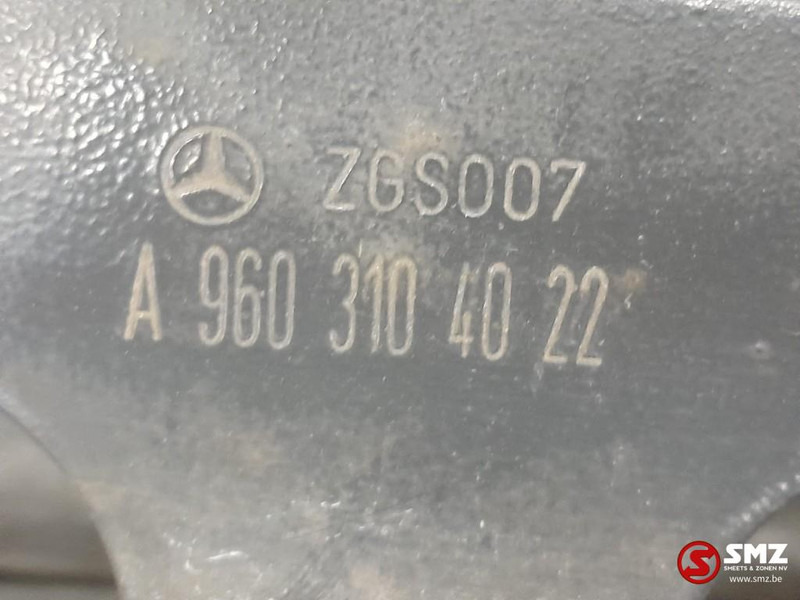 Mercedes-Benz Occ voorbumperbalk Mercedes - Bumper for Truck: picture 5 Mercedes-Benz Occ voorbumperbalk Mercedes - Bumper for Truck: picture 5