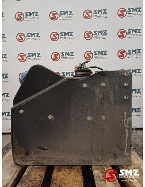 Renault Occ AdBluetank Renault - Fuel system for Truck: picture 3 Renault Occ AdBluetank Renault - Fuel system for Truck: picture 3