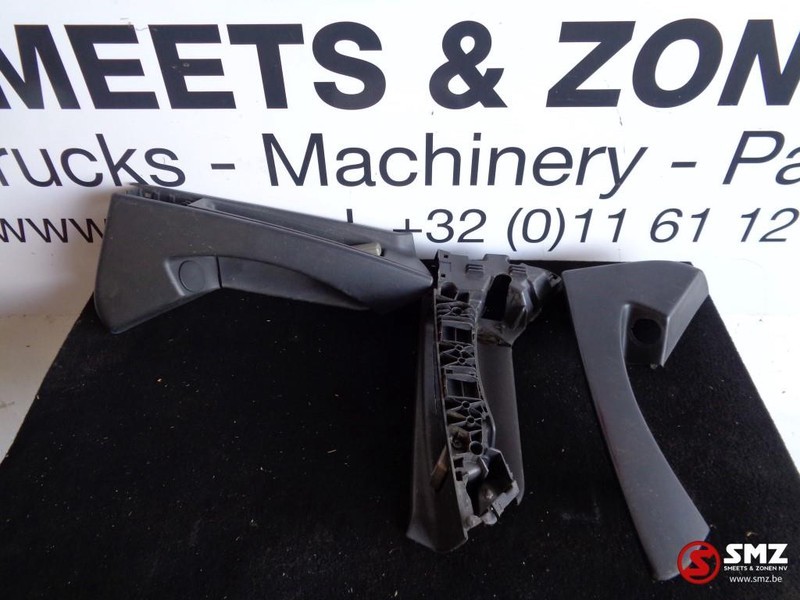 Renault Occ deurklink binnen rechts renault premium - Door and parts for Truck: picture 3 Renault Occ deurklink binnen rechts renault premium - Door and parts for Truck: picture 3
