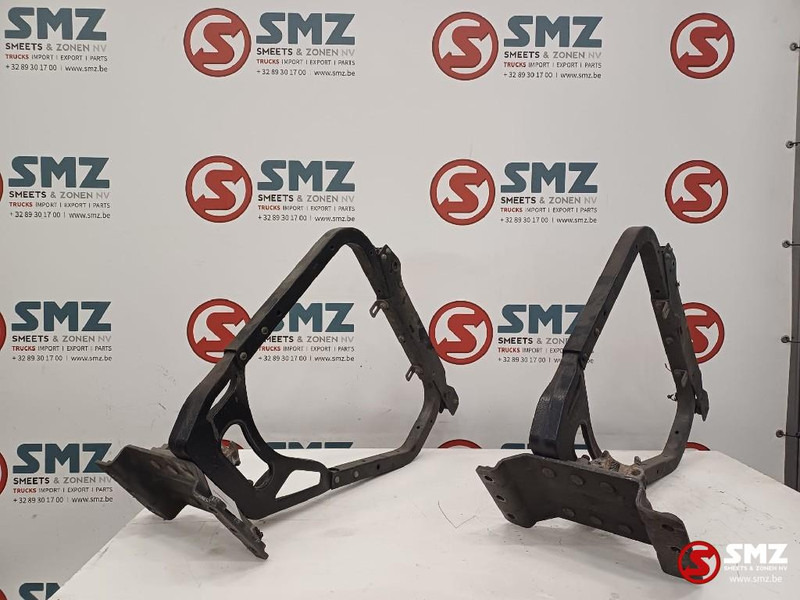 Renault Occ set side skirt steunen Renault - Frame/ Chassis for Truck: picture 3 Renault Occ set side skirt steunen Renault - Frame/ Chassis for Truck: picture 3