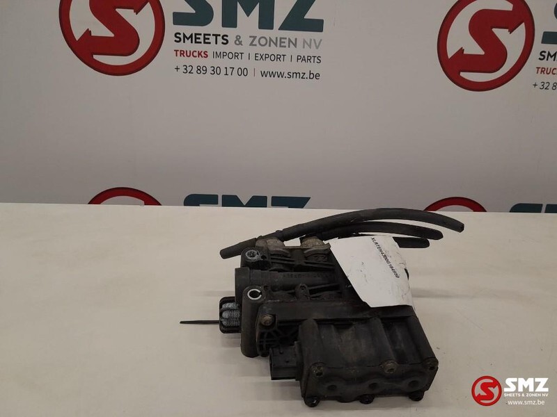 DAF Occ ECAS remventiel DAF XF 2020257 - Spare parts for Truck: picture 4 DAF Occ ECAS remventiel DAF XF 2020257 - Spare parts for Truck: picture 4