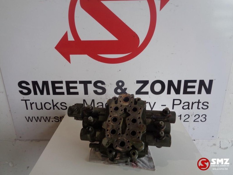 Zettelmeyer Occ stuur ventiel ZL3000 - Hydraulic valve for Truck: picture 1 Zettelmeyer Occ stuur ventiel ZL3000 - Hydraulic valve for Truck: picture 1