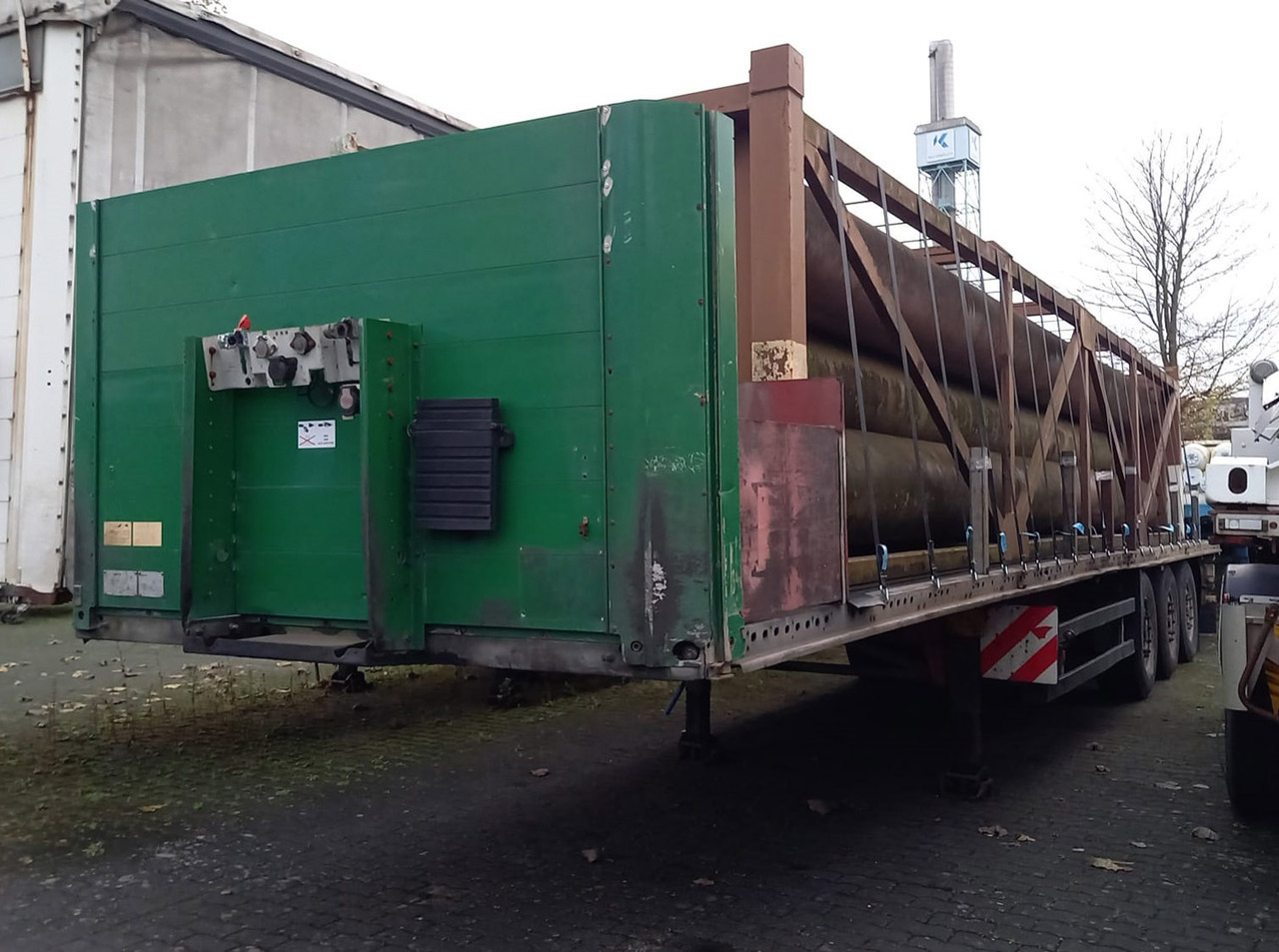 SCHMITZ semi trailer for helium, hydrogen, oxygen, nitrogen, argon, methan, CNG - Semi-trailer: picture 2 SCHMITZ semi trailer for helium, hydrogen, oxygen, nitrogen, argon, methan, CNG - Semi-trailer: picture 2