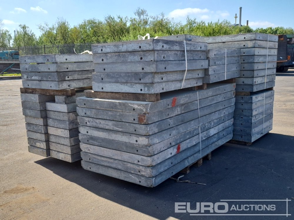 1.25m x 1.25m Concrete Shuttering (2 Bundles), 1m x 1.25m Concrete Shuttering (6 Bundles), 1.25m x 2.5m Concrete Shuttering (1 Bundle) & 0.55m x 2.5m Concrete Shuttering (2 Bundles) - Asphalt machine: picture 3 1.25m x 1.25m Concrete Shuttering (2 Bundles), 1m x 1.25m Concrete Shuttering (6 Bundles), 1.25m x 2.5m Concrete Shuttering (1 Bundle) & 0.55m x 2.5m Concrete Shuttering (2 Bundles) - Asphalt machine: picture 3