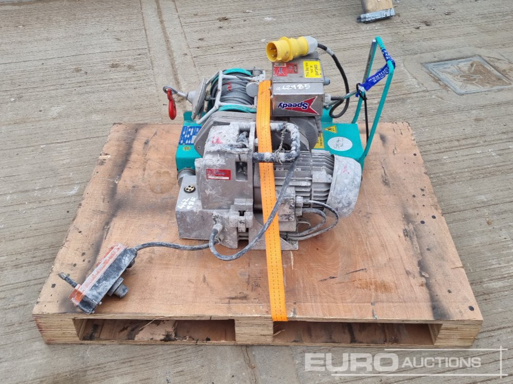 110Volt Winch (2 of) - Winch: picture 2 110Volt Winch (2 of) - Winch: picture 2